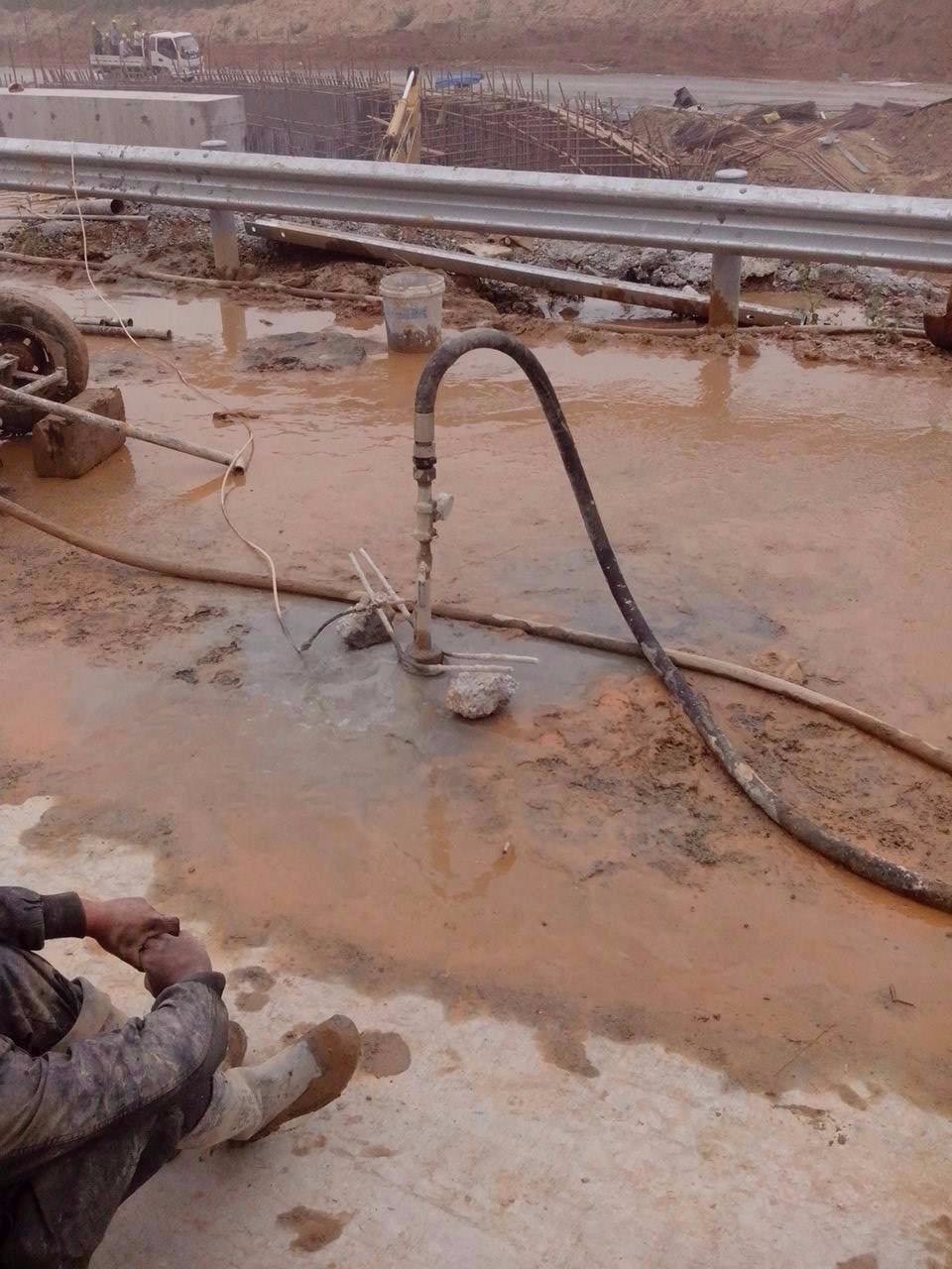 洪山路基压密注浆